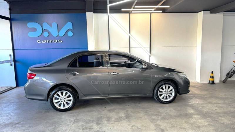 TOYOTA - COROLLA - 2009/2009 - Cinza - R$ 64.900,00