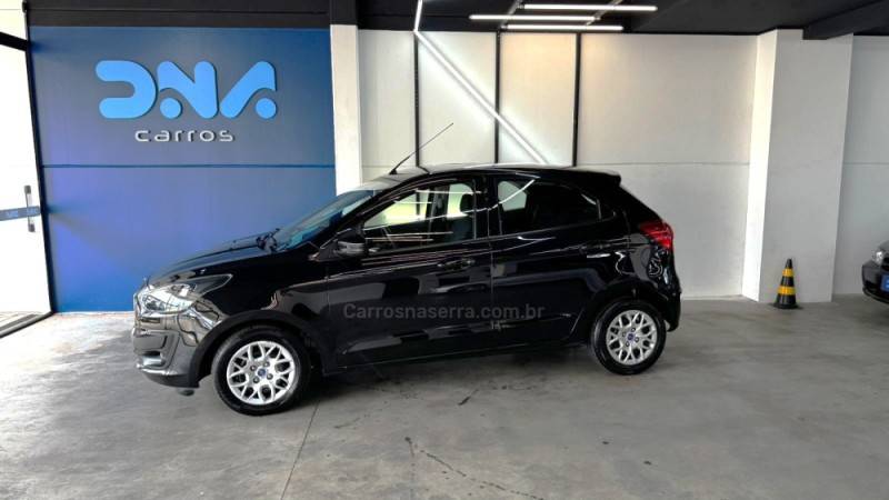 FORD - KA - 2018/2019 - Preta - R$ 49.900,00