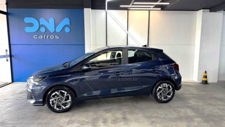 HYUNDAI - HB20 - 2023/2024 - Azul - R$ 92.900,00