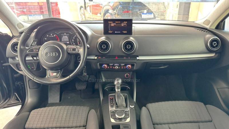 AUDI - A3 - 2014/2014 - Preta - R$ 95.900,00