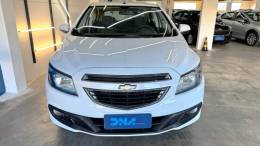 CHEVROLET - ONIX - 2013/2014 - Branca - R$ 51.900,00
