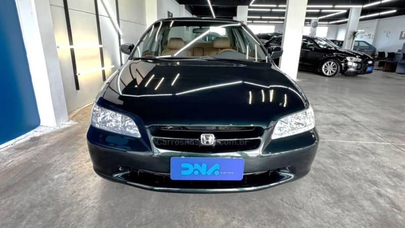 HONDA - ACCORD - 1998/1998 - Verde - R$ 39.900,00