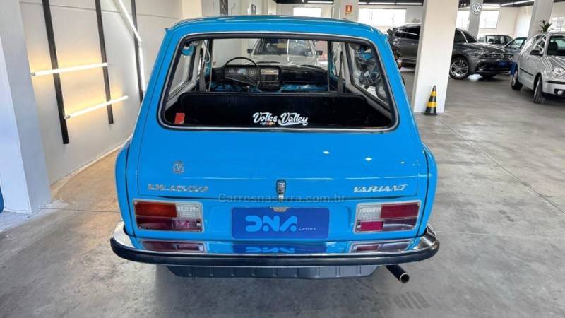 VOLKSWAGEN - VARIANT II - 1976/1976 - Azul - R$ 45.900,00
