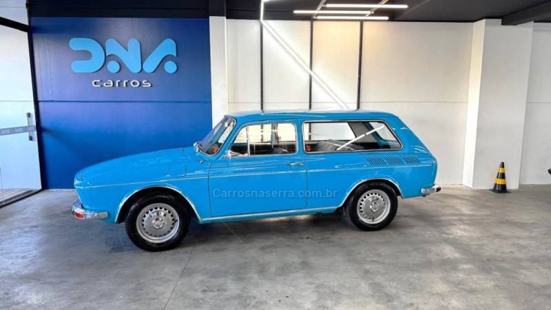 VOLKSWAGEN - VARIANT II - 1976/1976 - Azul - R$ 45.900,00