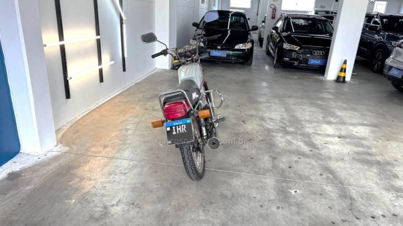 HONDA - ML 125 - 1985/1985 - Prata - R$ 16.900,00