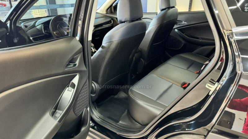 CHEVROLET - TRACKER - 2020/2021 - Preta - R$ 112.900,00