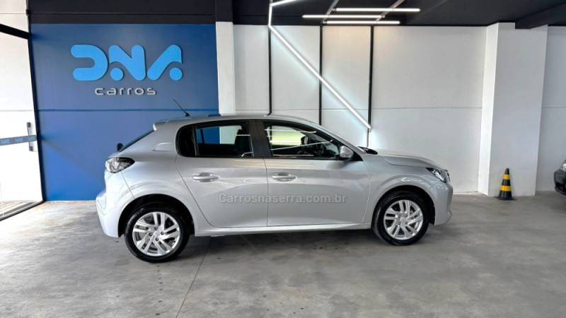 PEUGEOT - 208 - 2021/2021 - Prata - R$ 75.900,00